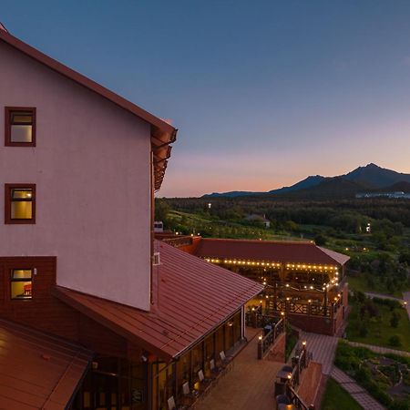 Terrassa Park Hotel Borovoje Kültér fotó